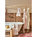 KARACA HOME GOLDIE  Set de bain rose pâle avec broderie en 3D  KARACA HOME GOLDIE  3D Nakışlı offwhite-pudra aile seti
