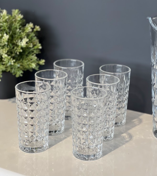 LAV LOUVRE Set aus Krug und Gläsern 7-teilig aus Glas.