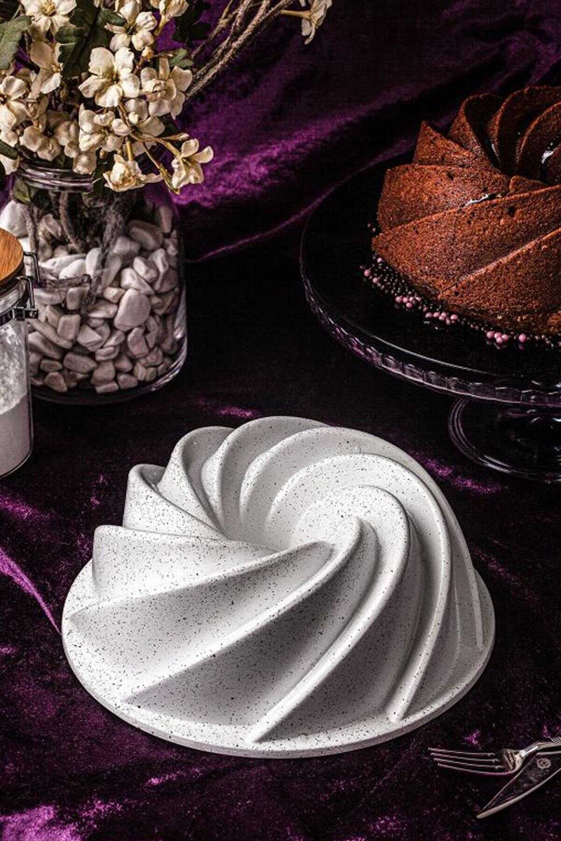 ACAR CAST WAVE Moule à cake blanc 24.5 x 9.5cm - Bella-Home: art de la table, verrerie, trousseau de mariée, décoration